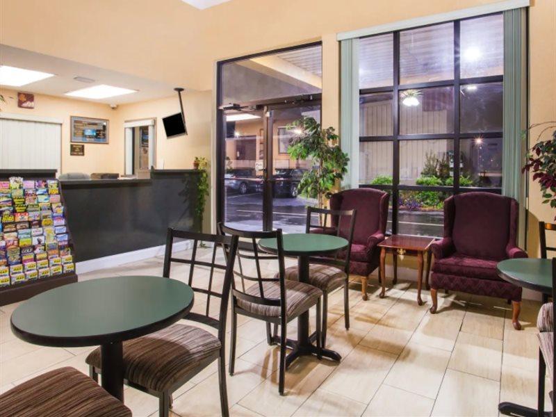 Howard Johnson By Wyndham Panama City Eksteriør bilde